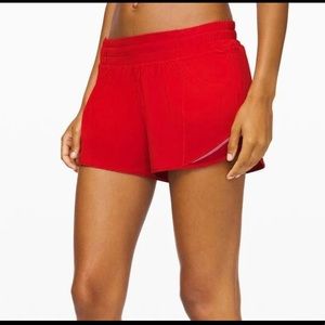 Red lululemon hotty hot 4 tall